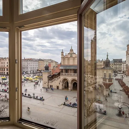 Daire Feniks Main Square By Fragola Collection