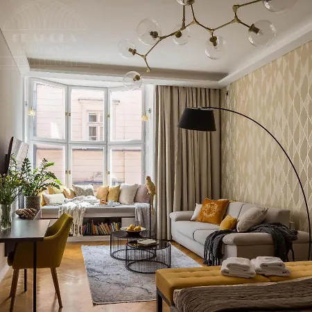 Apartment Feniks Fragola Main Square Krakow