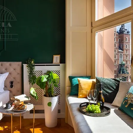 Feniks Fragola Main Square Apartment Krakow