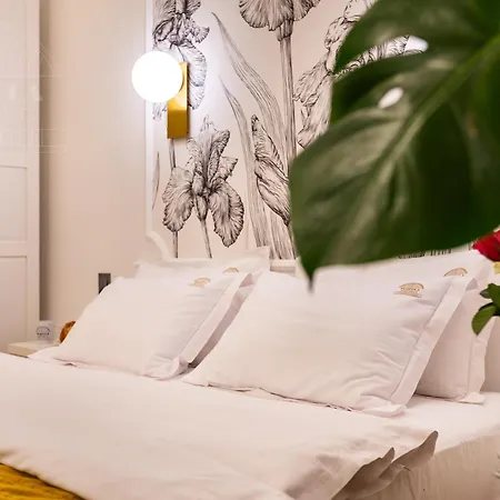 Apartment Feniks Fragola Main Square Krakow