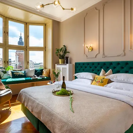 Appartement Feniks Main Square By Fragola Collection