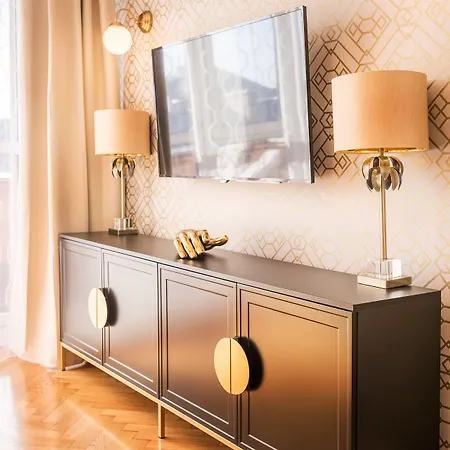 Apartman Feniks Main Square By Fragola Collection