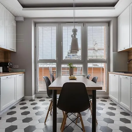 Apartment Feniks Fragola Main Square *