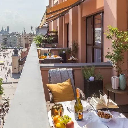 Feniks Fragola Main Square Apartment *